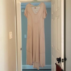 Free People Beach dress in pretty dusty rose pink. Size L and never worn.